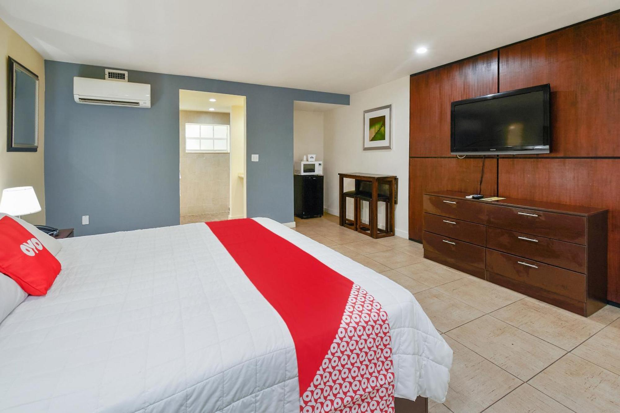 Oyo Hotel Coral Gables - Miami Airport Εξωτερικό φωτογραφία
